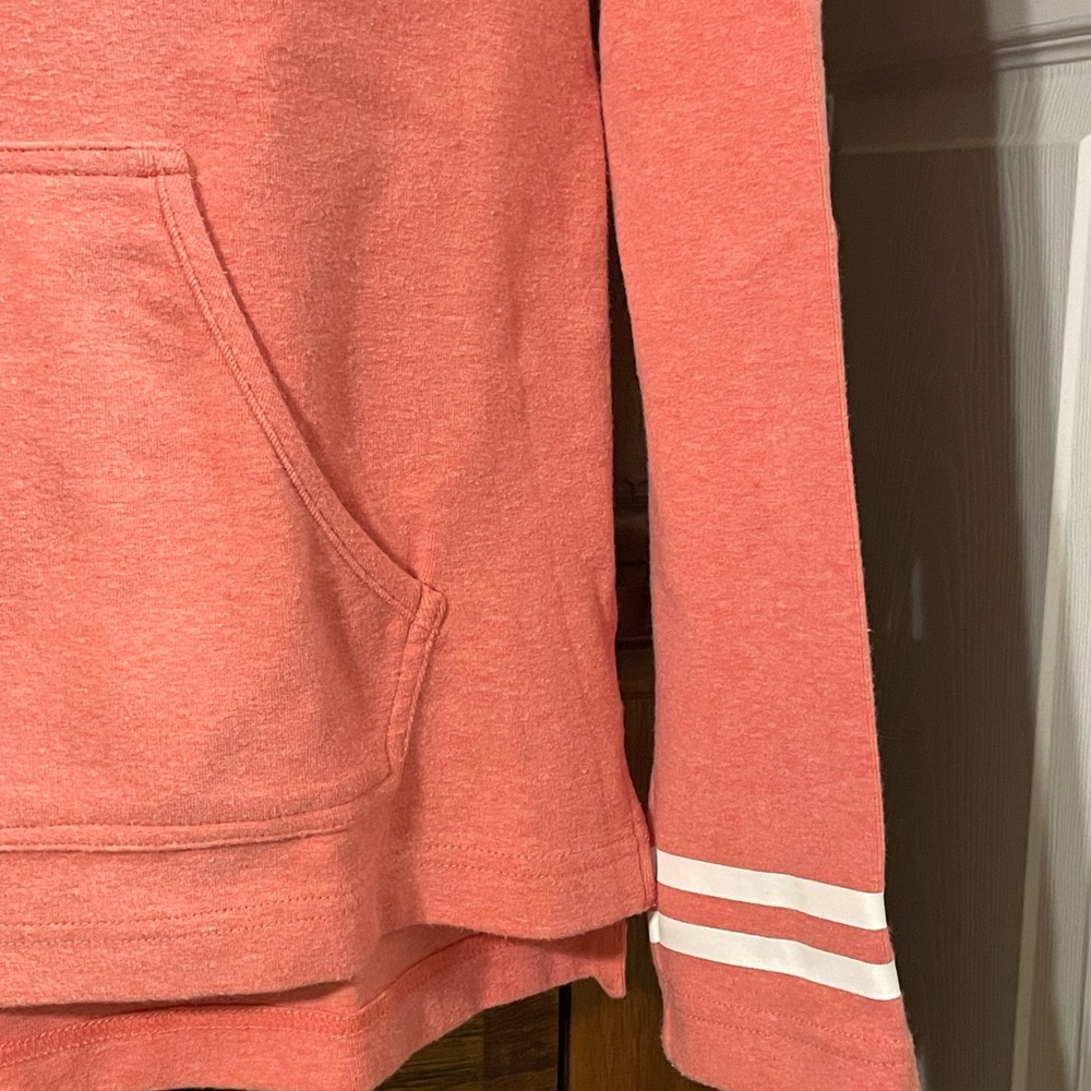 Southern Tide Coral Pink Hooded Sweatshirt & Shorts Set - Picture 5 of 7